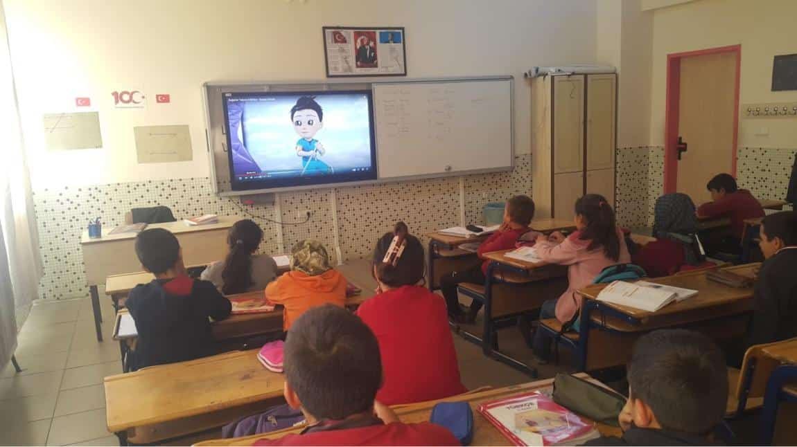 ÇEDES Projesi kapsamında Mütevazılık, Saygı ve Estetik etkinlikleri gerçekleştirildi.